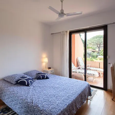 Villa Dans Résidence à Cannes